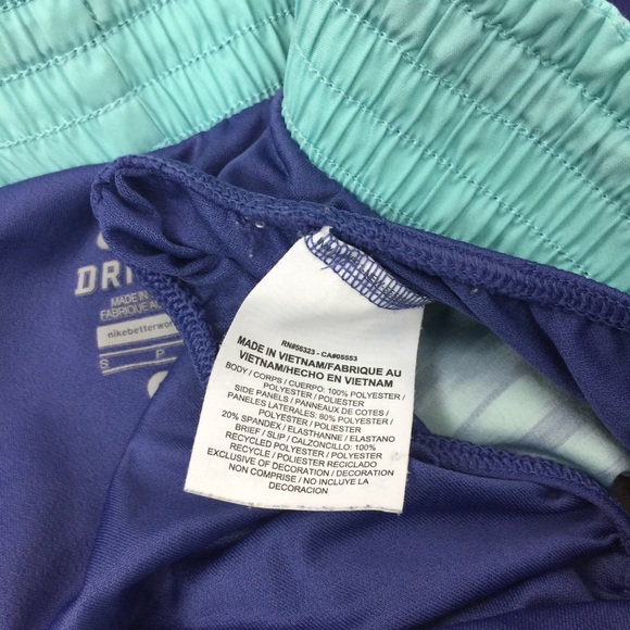 Nike Racer Shorts Size S - Picture 8 of 12